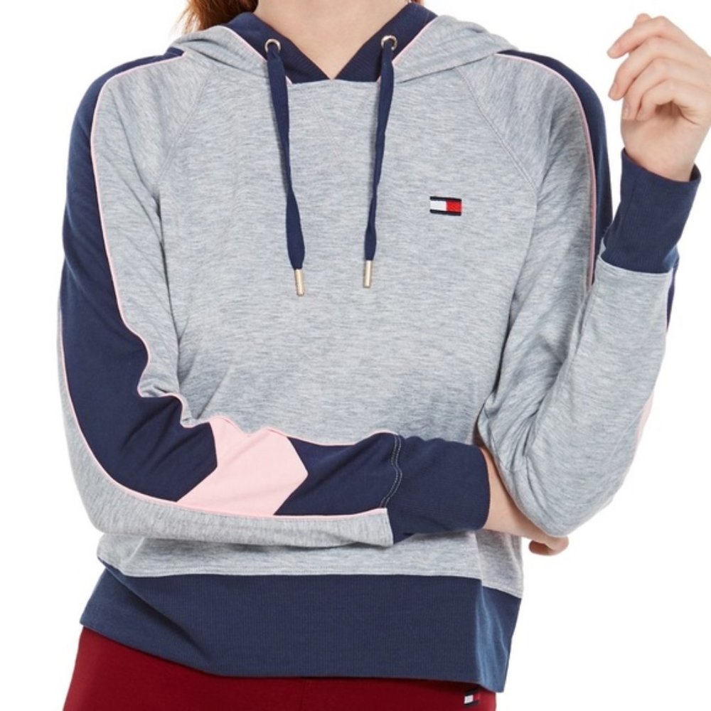 Tommy Hilfiger Sport Raglan-Sleeve Colorblock Hoodie - Picture 2 of 9